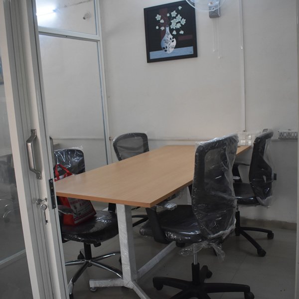 Coworking space baner dedicated desk